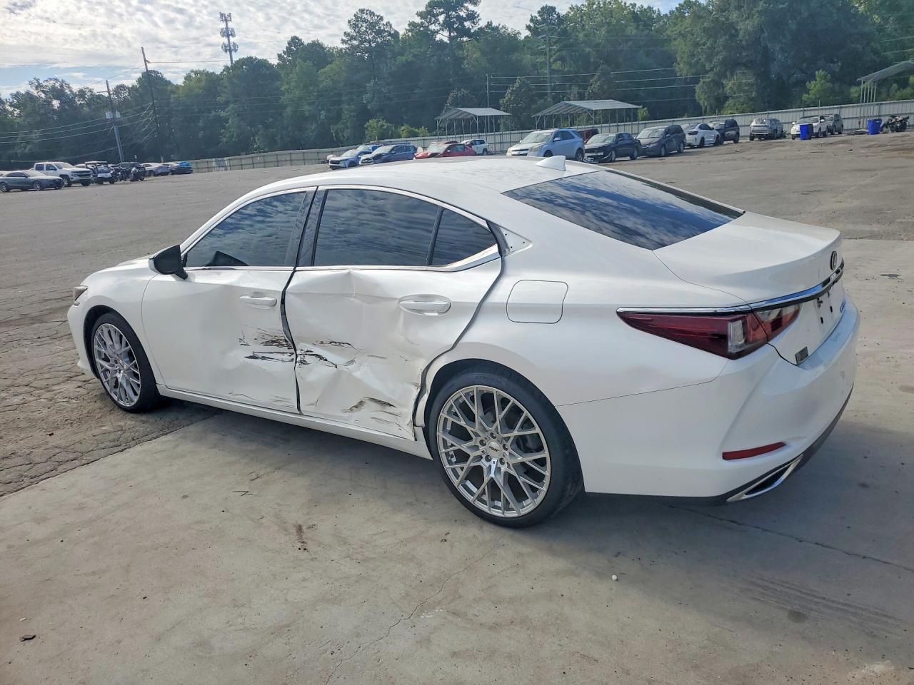 2019 LEXUS ES 350 — снимка 2