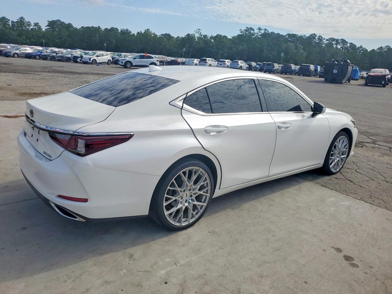 2019 LEXUS ES 350 — снимка 3