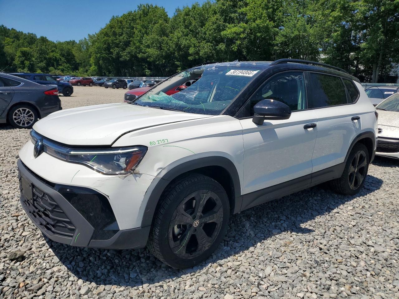 2025 VOLKSWAGEN TAOS SE BLACK