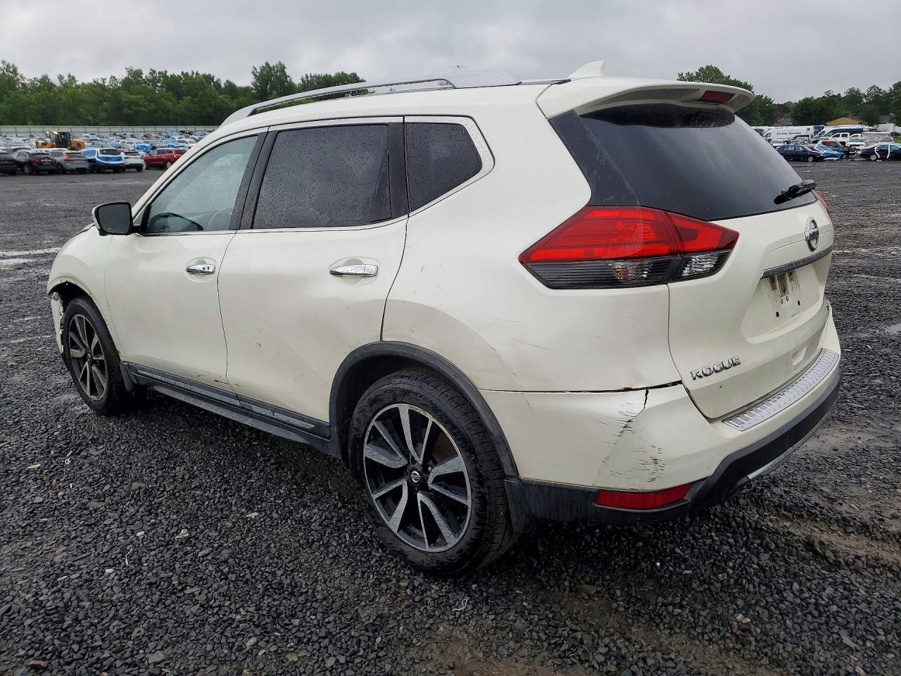 2017 NISSAN ROGUE SL — снимка 2