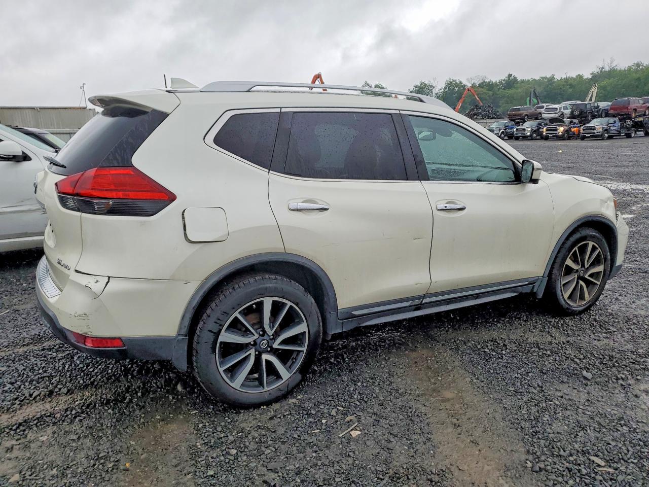 2017 NISSAN ROGUE SL — снимка 3