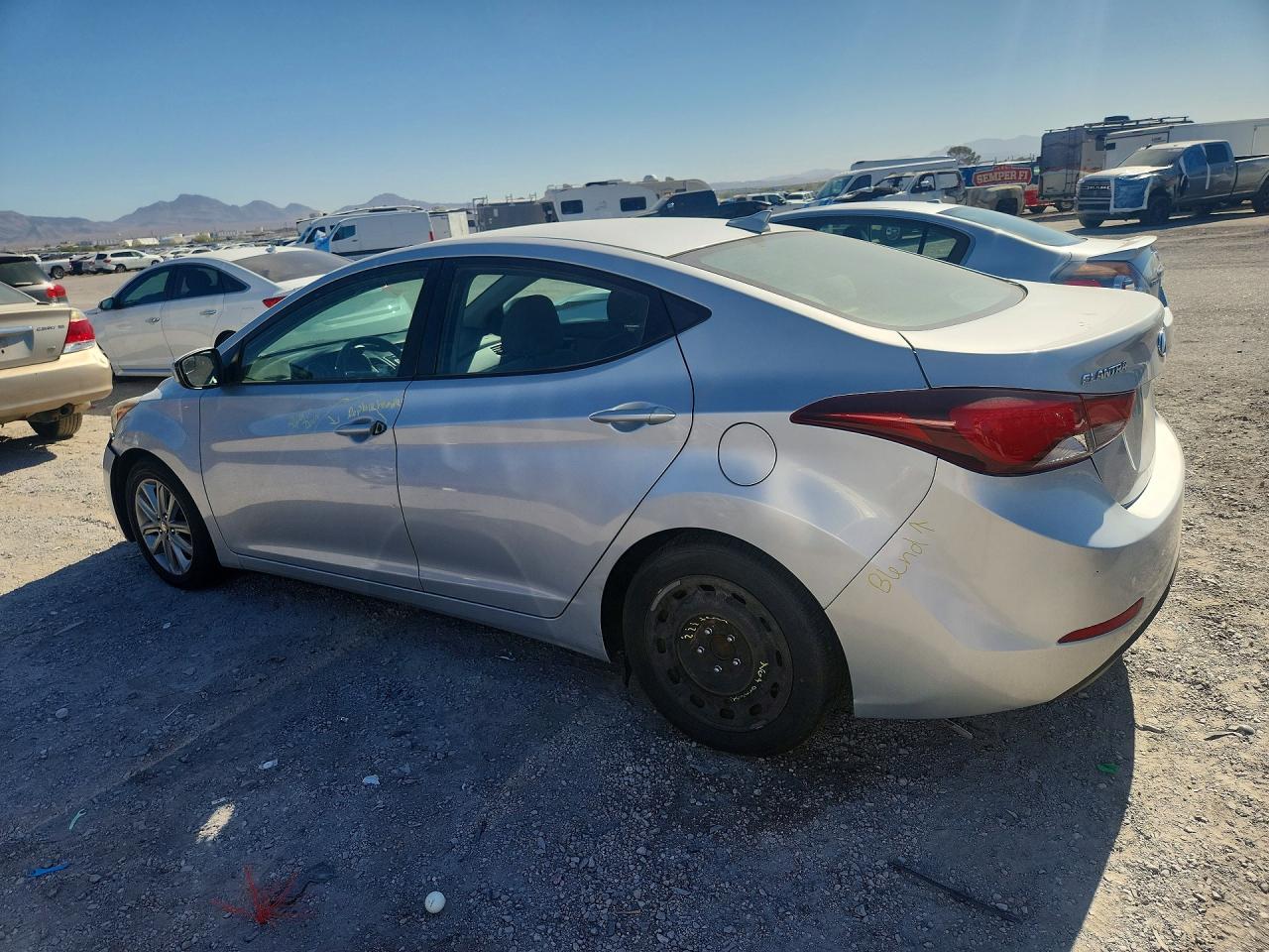 2016 HYUNDAI ELANTRA SE — снимка 2