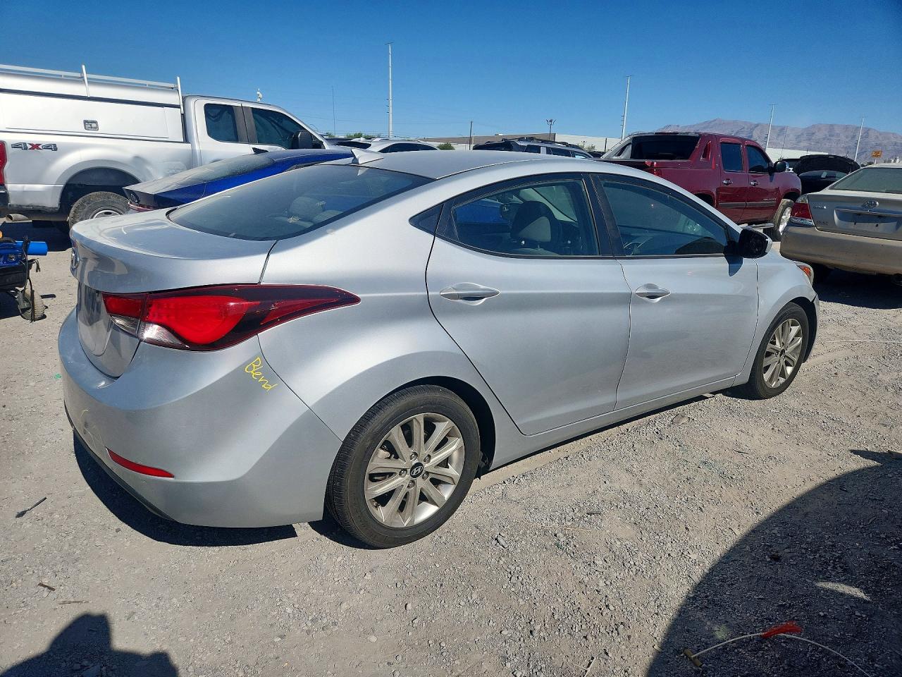 2016 HYUNDAI ELANTRA SE — снимка 3