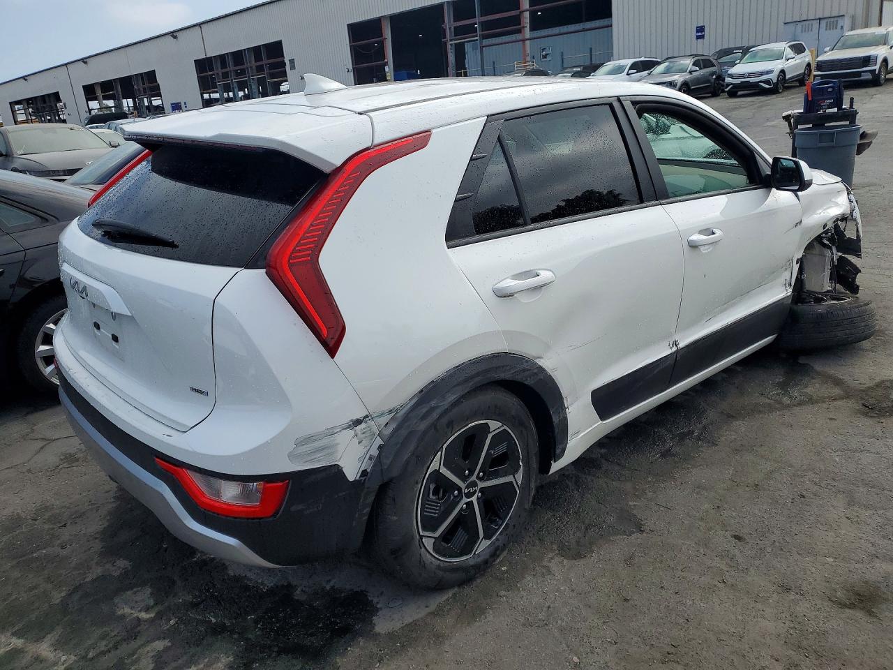 2026 KIA NIRO LX — снимка 3