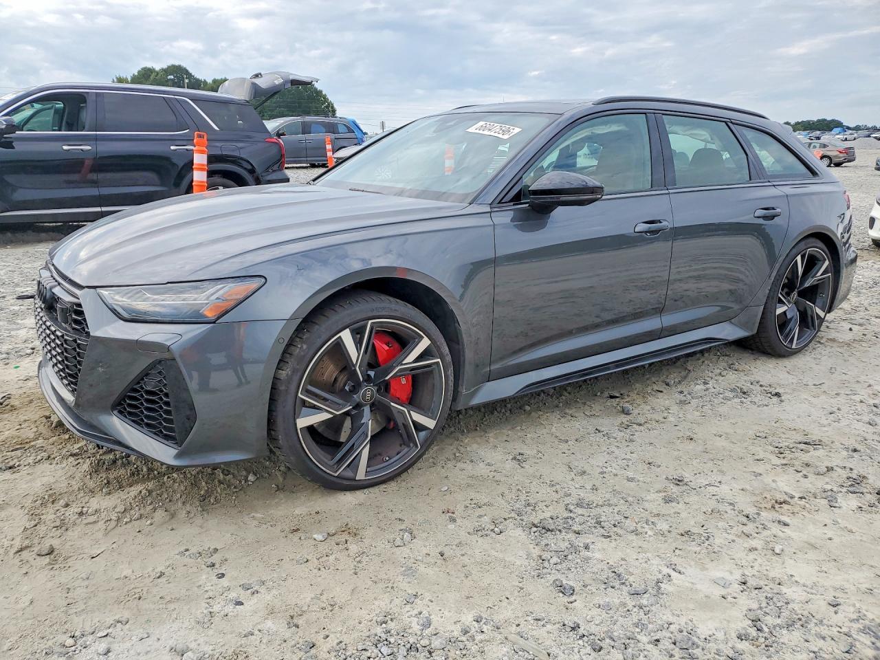 2023 AUDI RS6