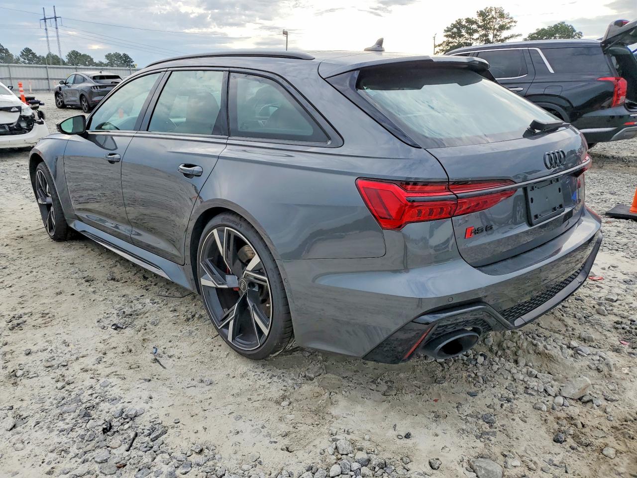 2023 AUDI RS6 — снимка 2