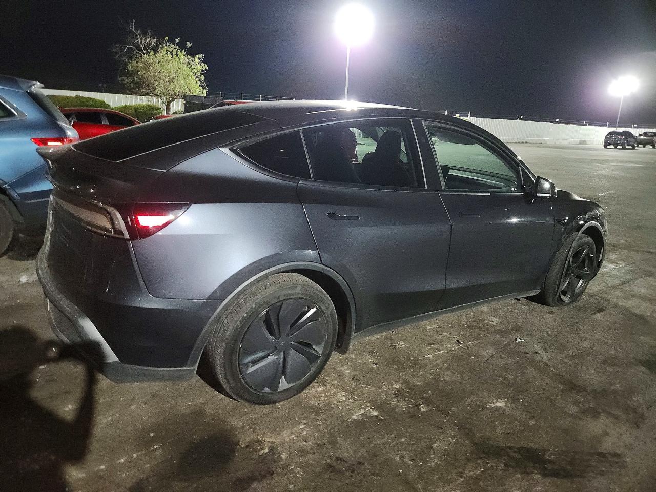 2026 TESLA MODEL Y — снимка 3