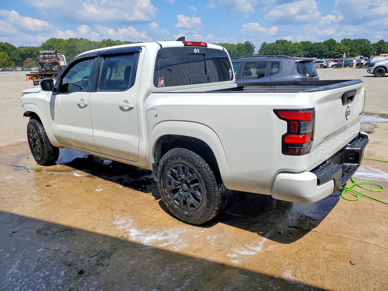 2024 NISSAN FRONTIER SV — снимка 2