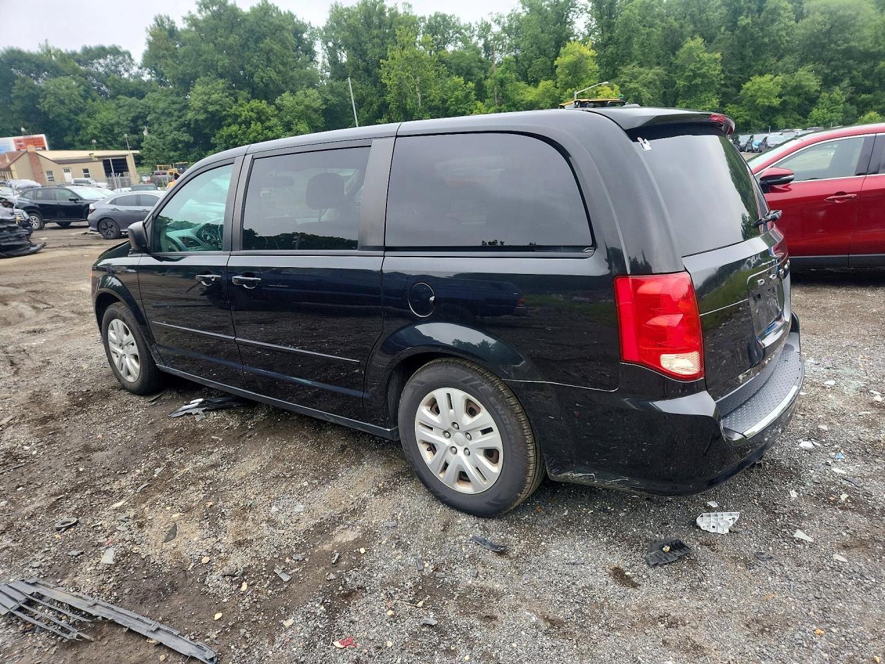 2016 DODGE GRAND CARAVAN SE — снимка 2