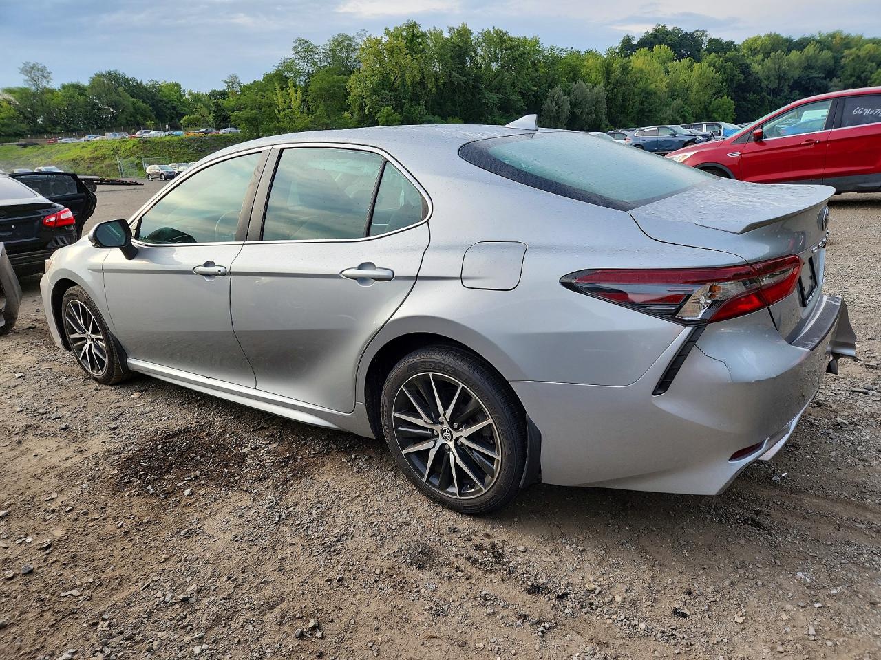 2023 TOYOTA CAMRY SE — снимка 2