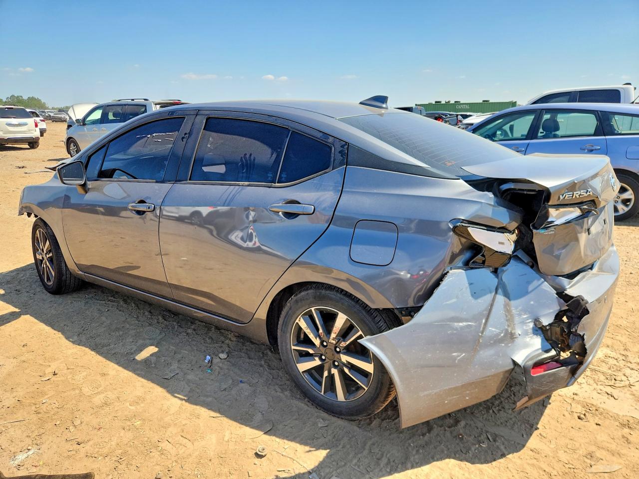 2021 NISSAN VERSA SV — снимка 2