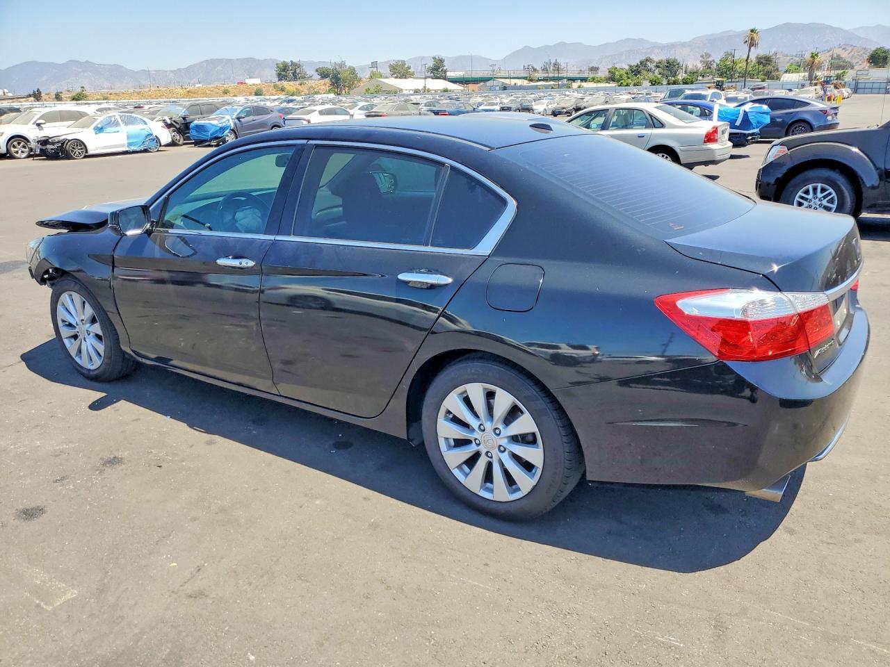 2015 HONDA ACCORD TOURING — снимка 2