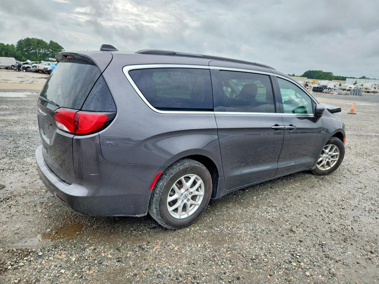 2021 CHRYSLER VOYAGER LXI — снимка 3