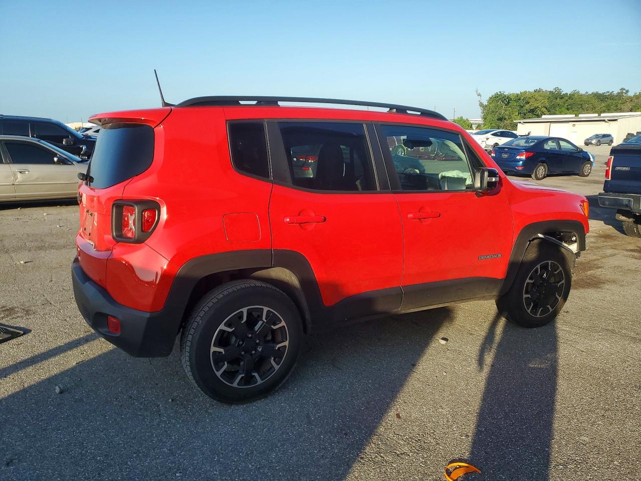 2023 JEEP RENEGADE LATITUDE — снимка 3