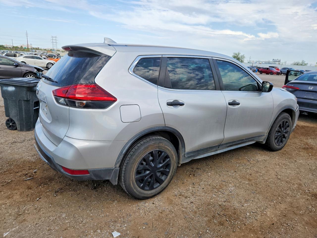 2017 NISSAN ROGUE S — снимка 3