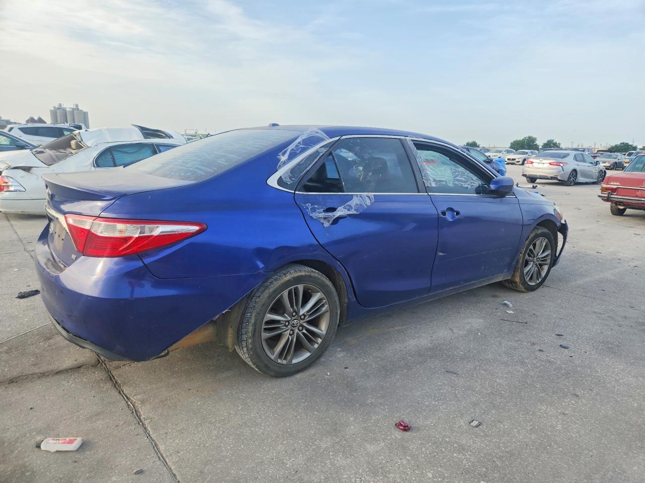2016 TOYOTA CAMRY SE — снимка 3