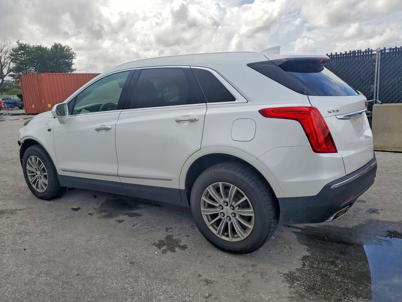 2017 CADILLAC XT5 LUXURY — снимка 2