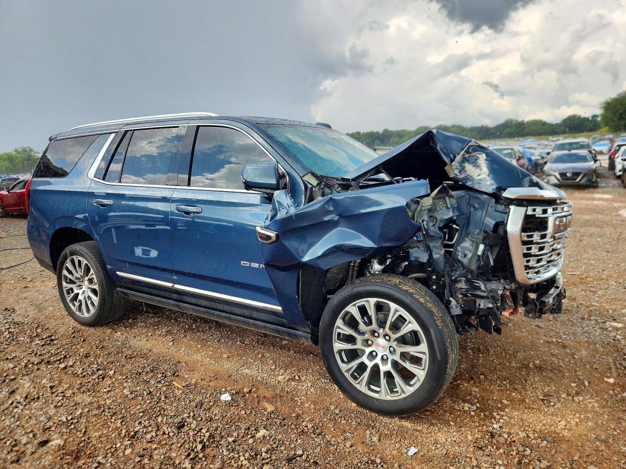 2025 GMC YUKON DENALI — снимка 4