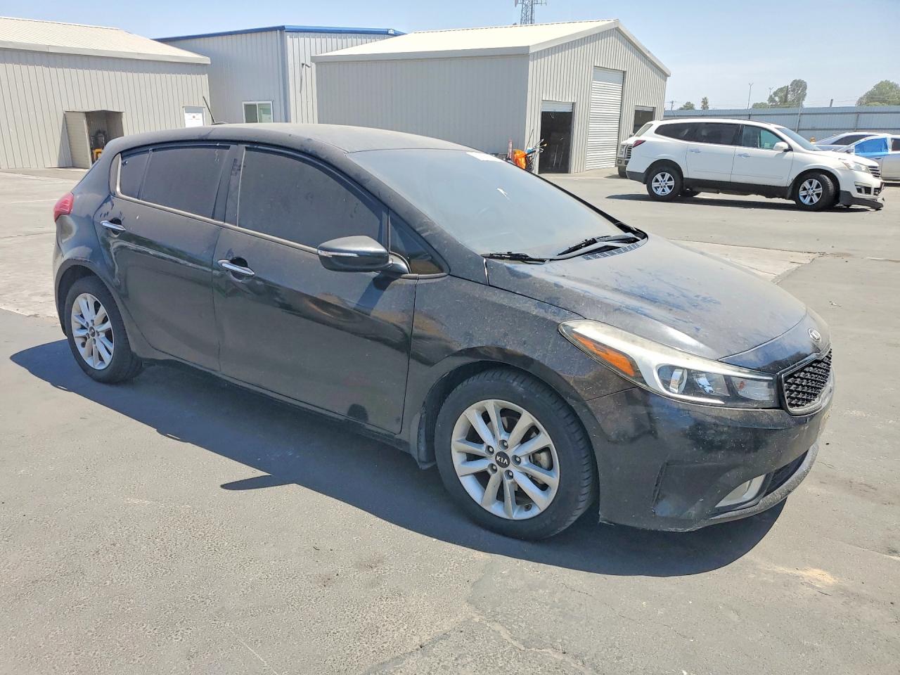 2017 KIA FORTE5 LX — снимка 4