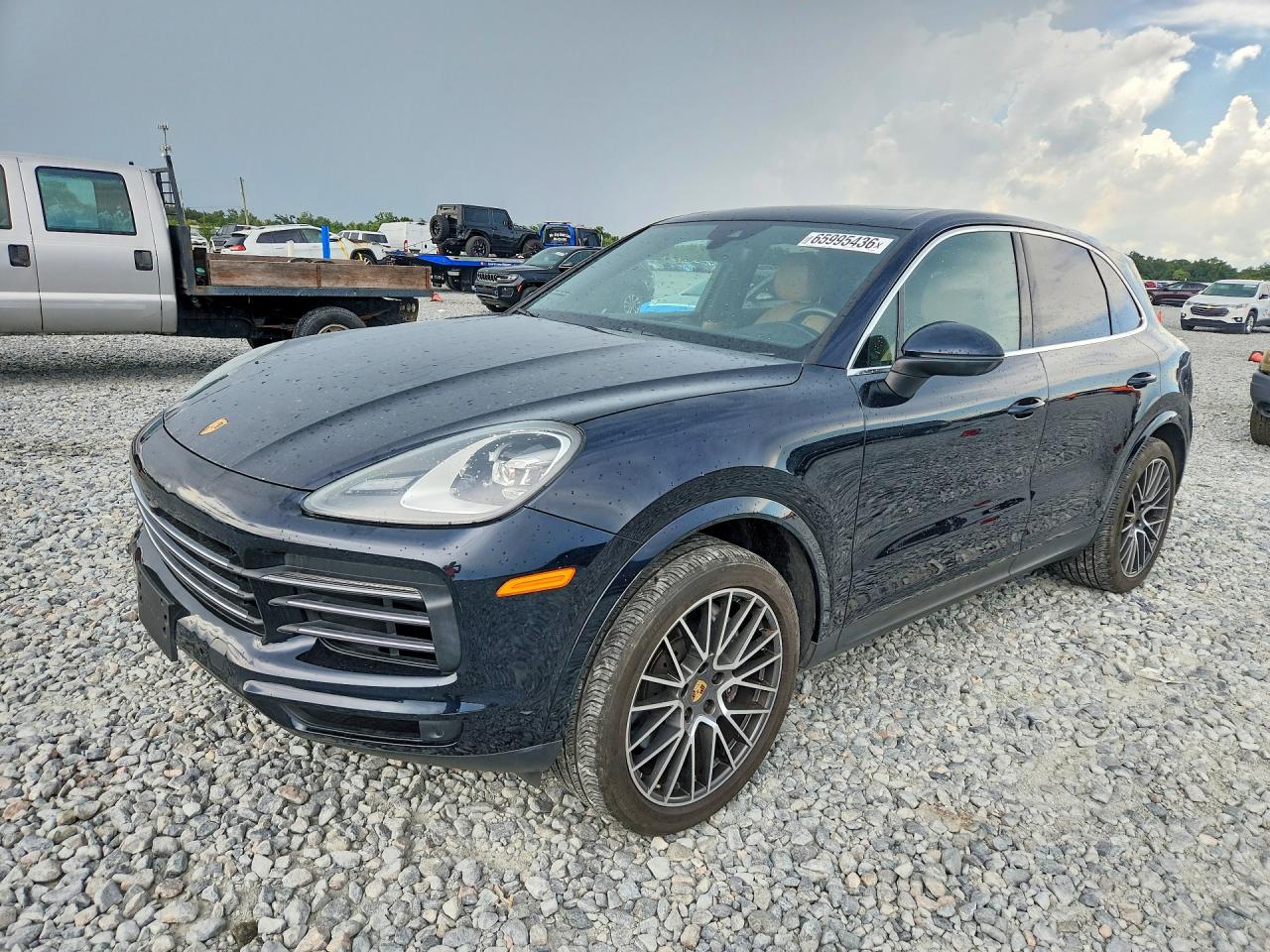 2023 PORSCHE CAYENNE BASE