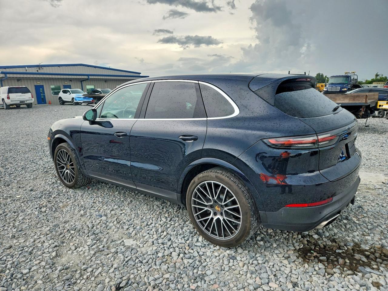 2023 PORSCHE CAYENNE BASE — снимка 2