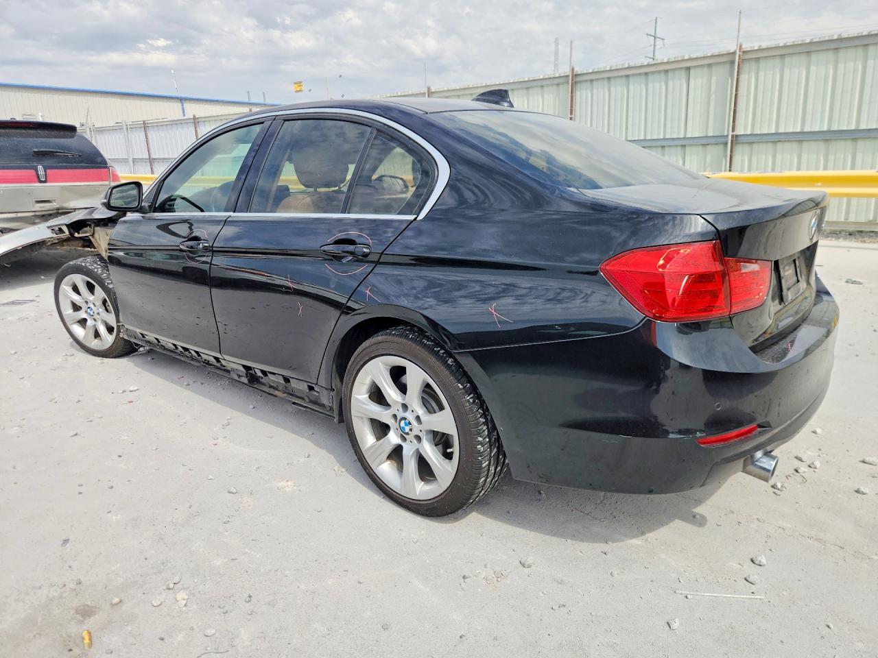 2015 BMW 335 I — снимка 2