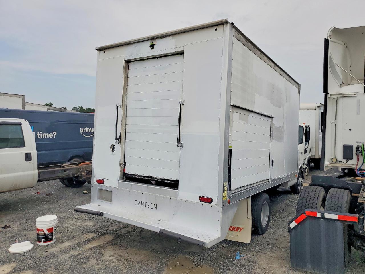 2016 CHEVROLET EXPRESS G4500 — снимка 3