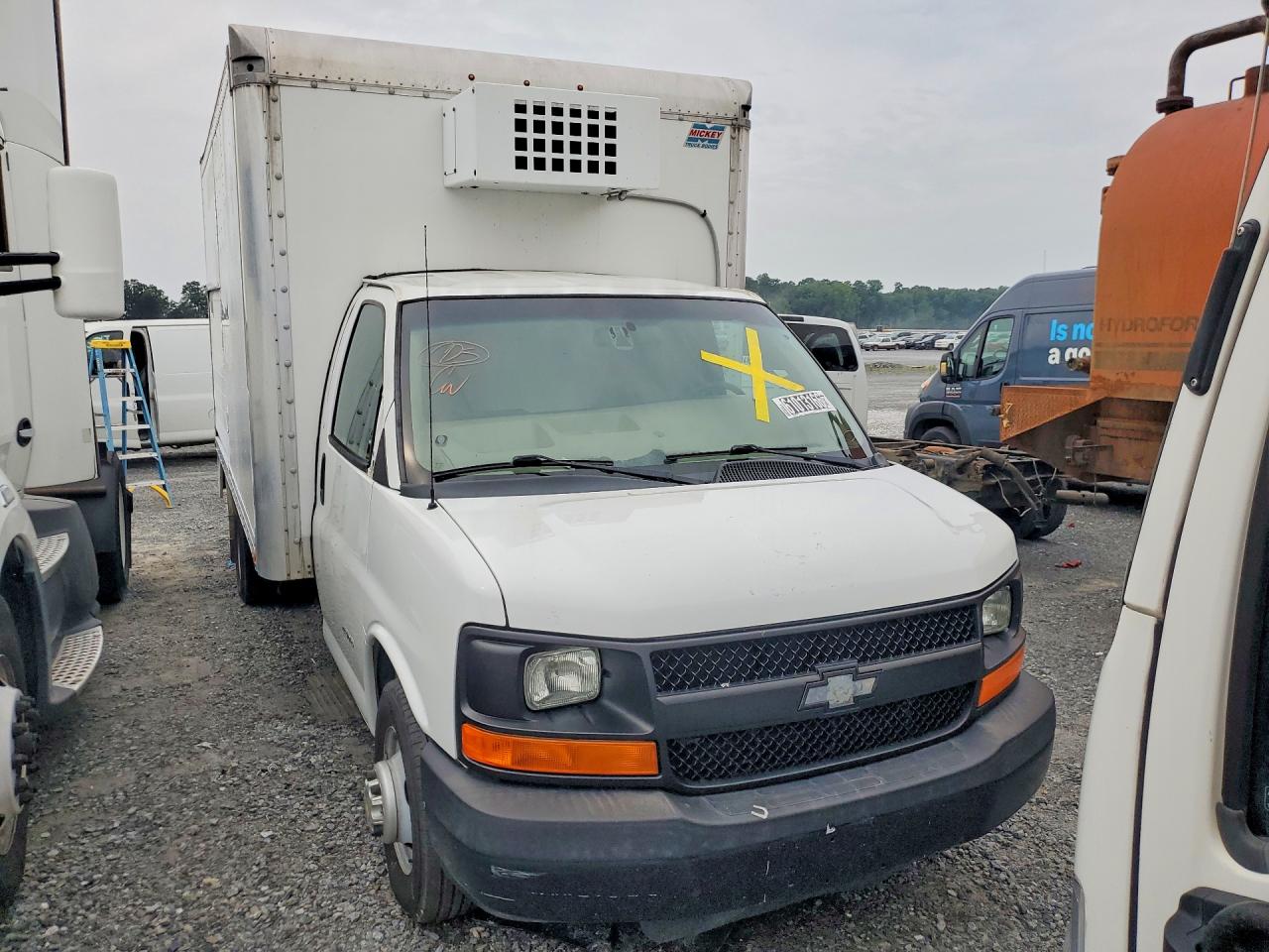 2016 CHEVROLET EXPRESS G4500 — снимка 5