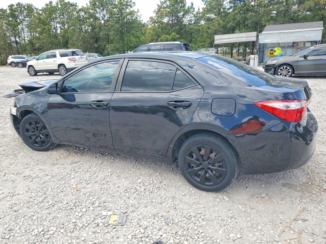 2015 TOYOTA COROLLA LE — снимка 2