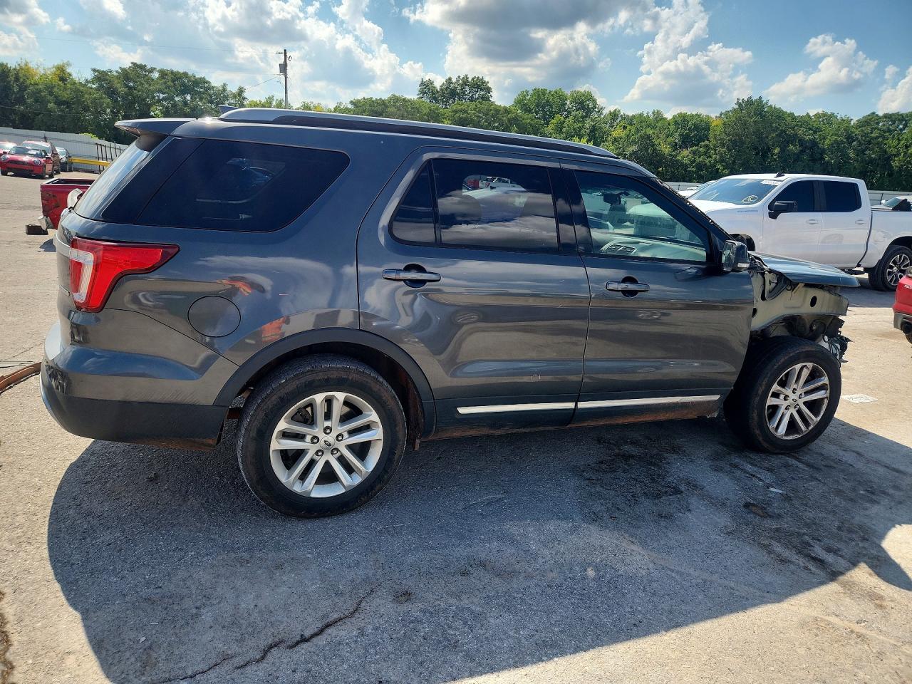 2016 FORD EXPLORER XLT — снимка 3