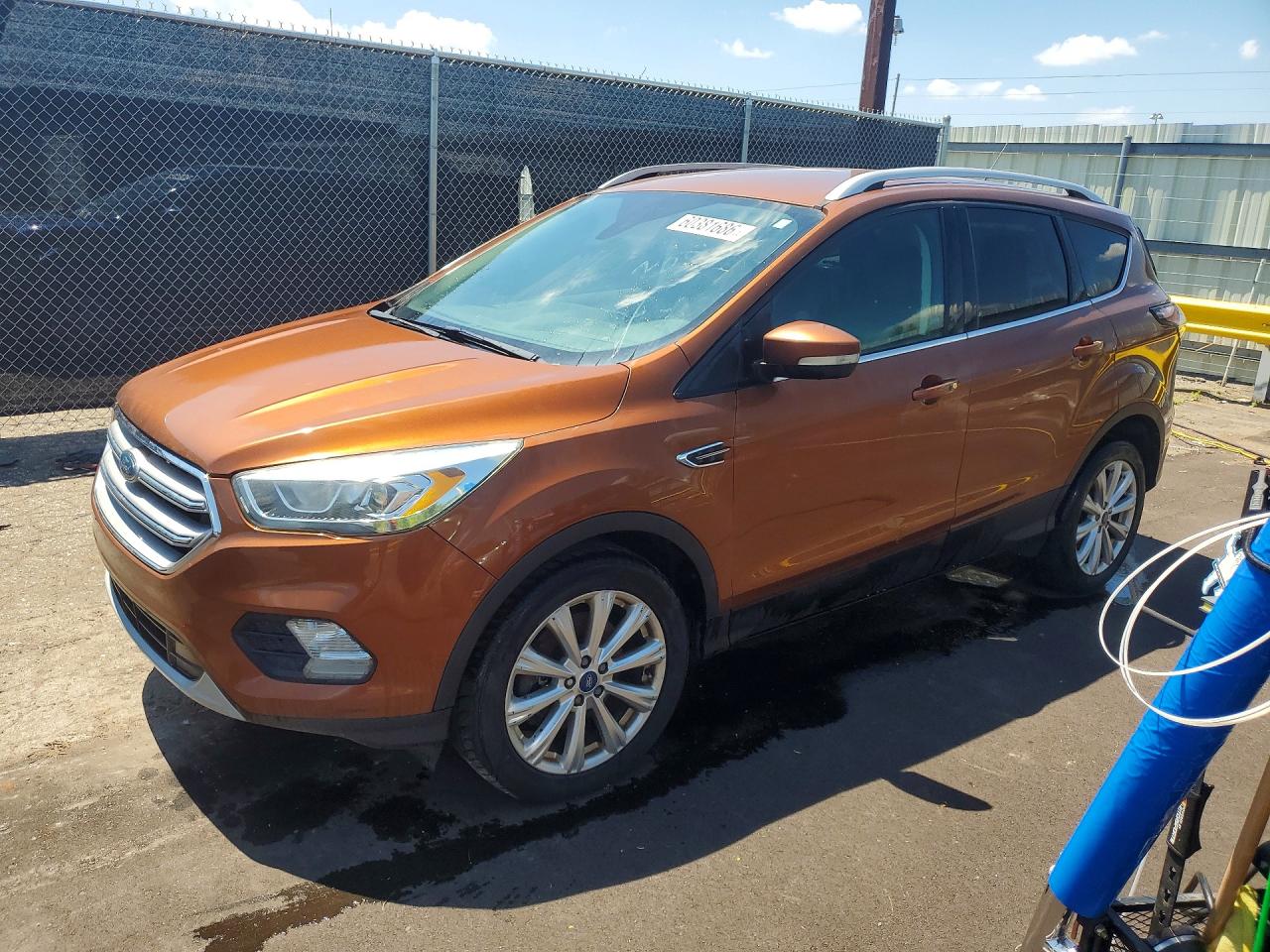 2017 FORD ESCAPE TITANIUM