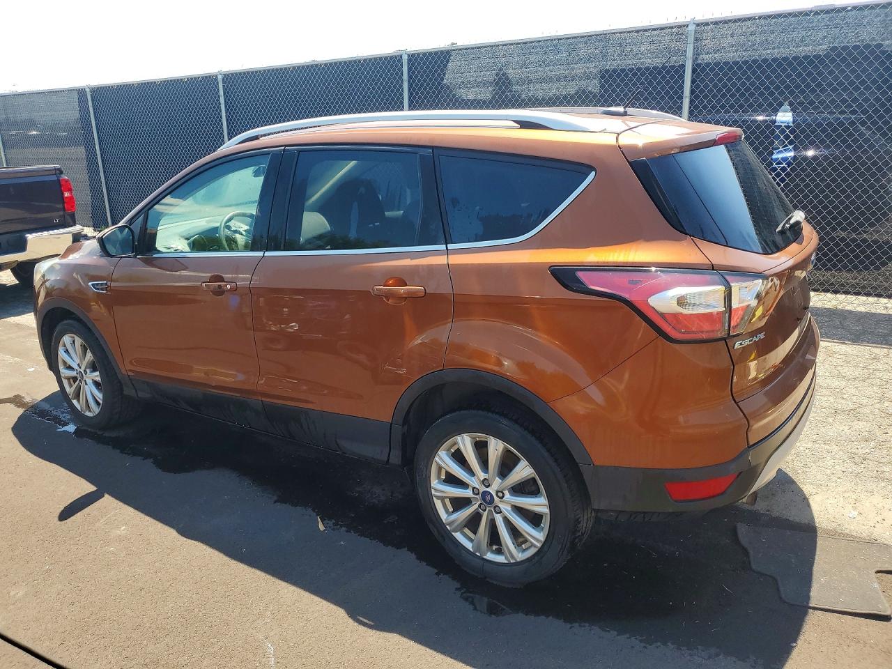 2017 FORD ESCAPE TITANIUM — снимка 2