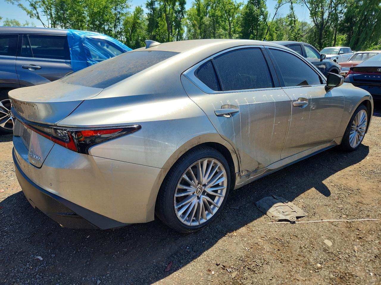 2023 LEXUS IS 300 — снимка 3