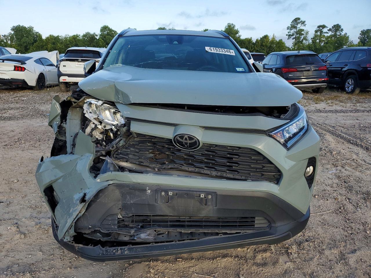2021 TOYOTA RAV4 XLE — снимка 5