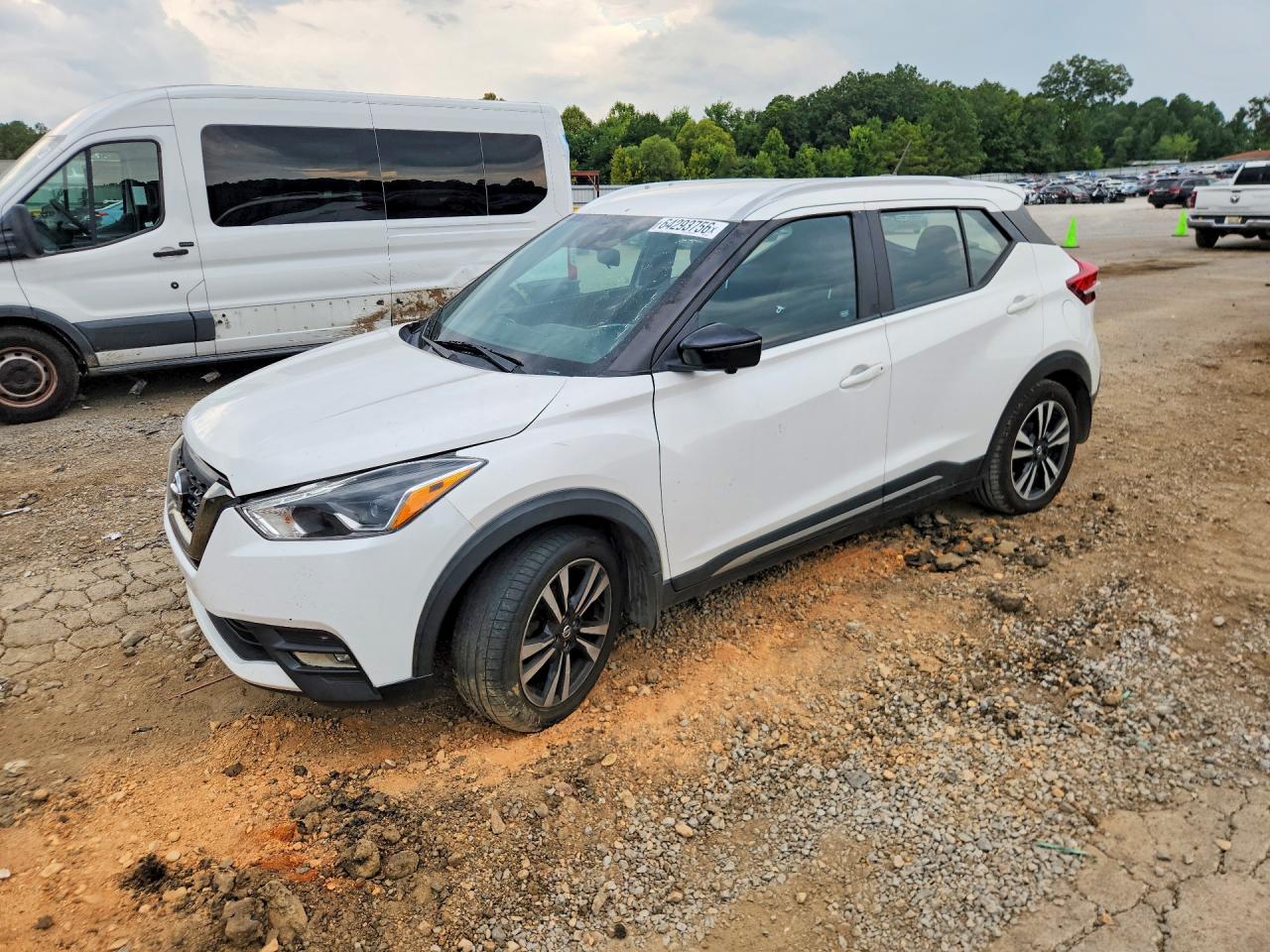 2020 NISSAN KICKS SR