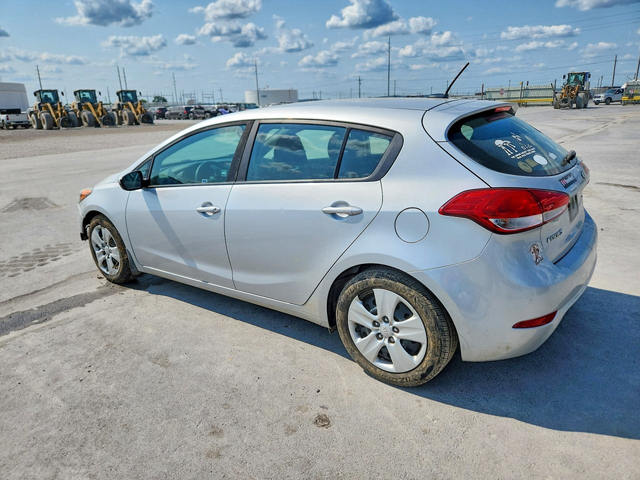 2016 KIA FORTE5 LX — снимка 2