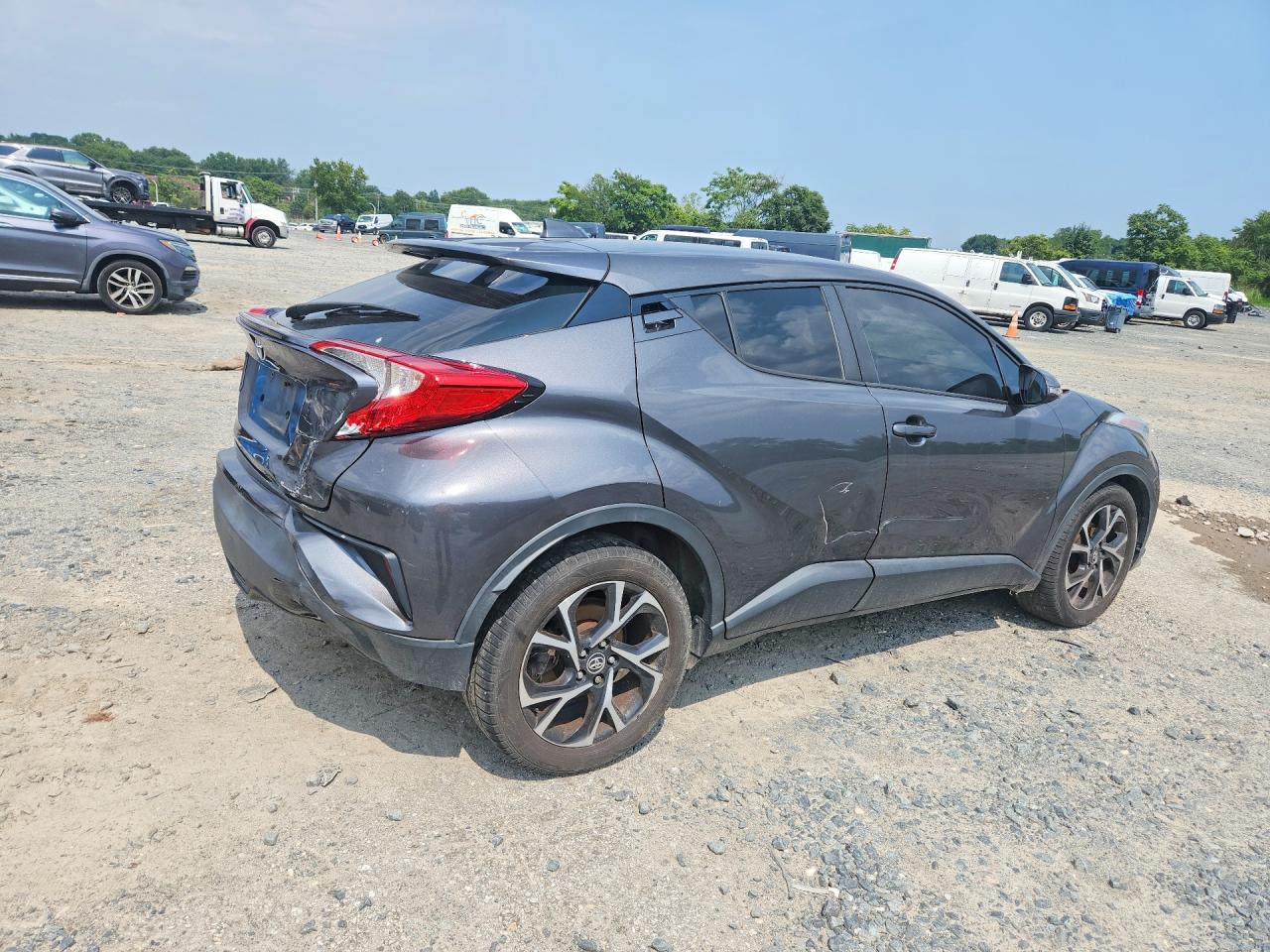 2019 TOYOTA C-HR XLE — снимка 3