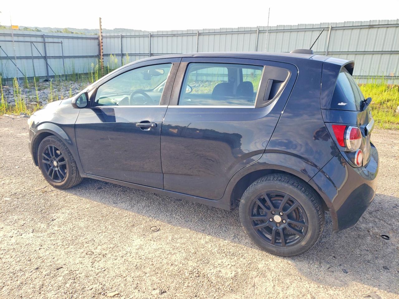 2015 CHEVROLET SONIC LT — снимка 2