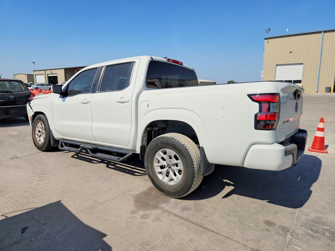 2024 NISSAN FRONTIER SV — снимка 2