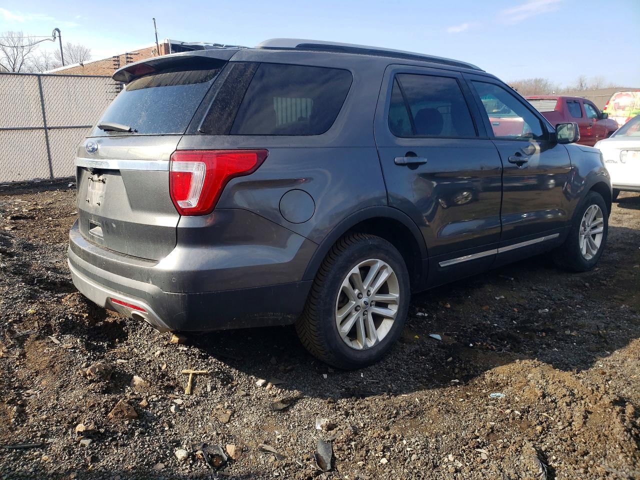 2016 FORD EXPLORER XLT — снимка 3