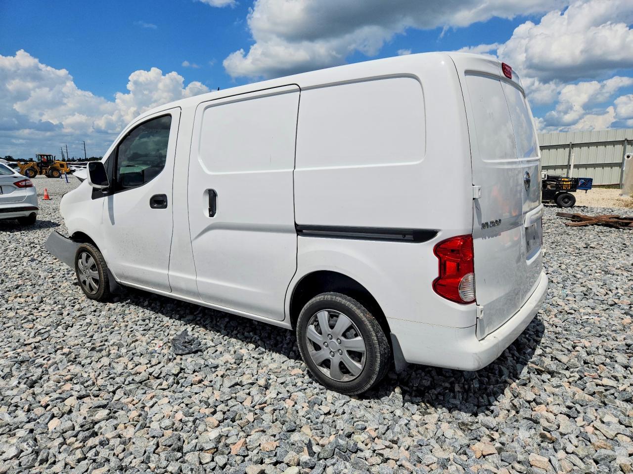 2019 NISSAN NV200 SV — снимка 2