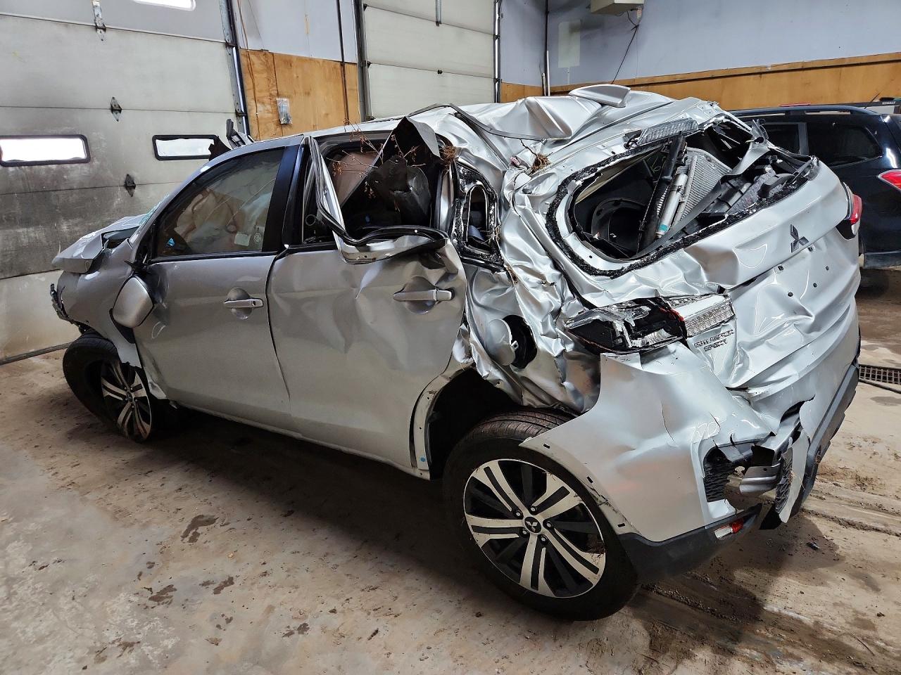 2025 MITSUBISHI OUTLANDER SPORT S — снимка 2