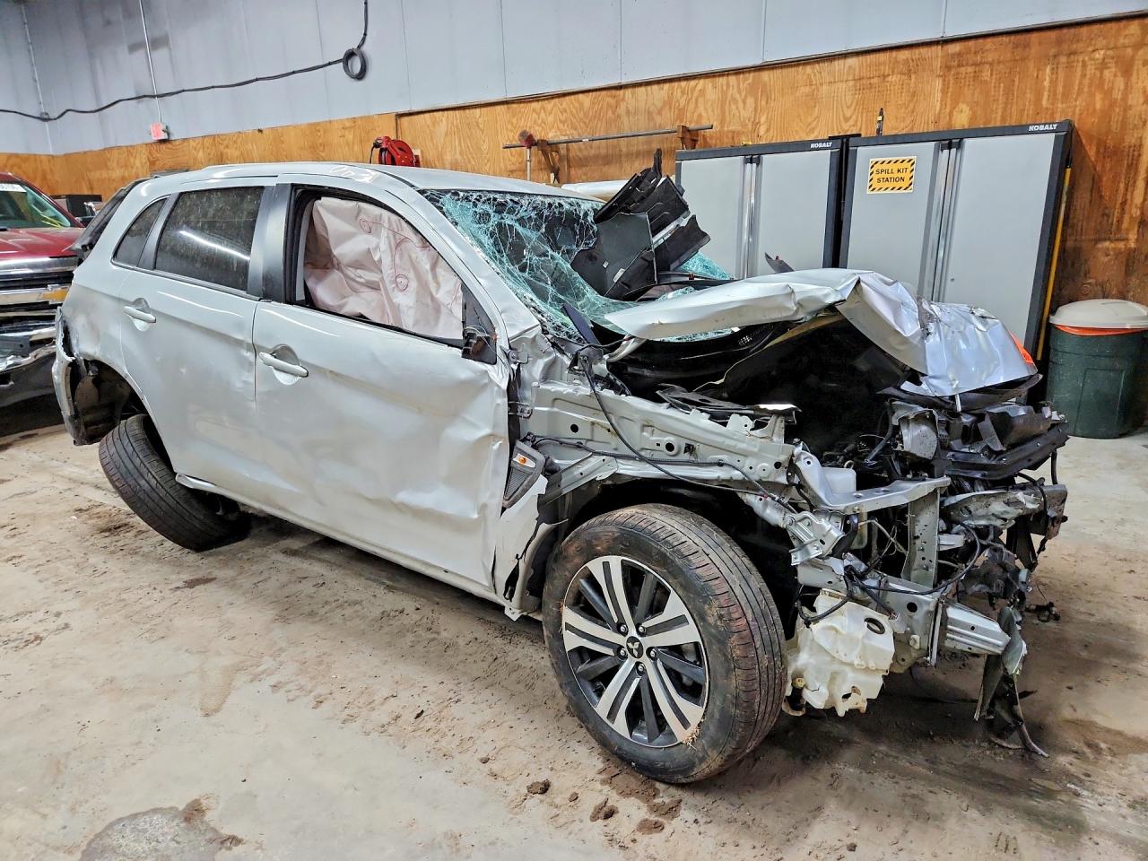 2025 MITSUBISHI OUTLANDER SPORT S — снимка 4