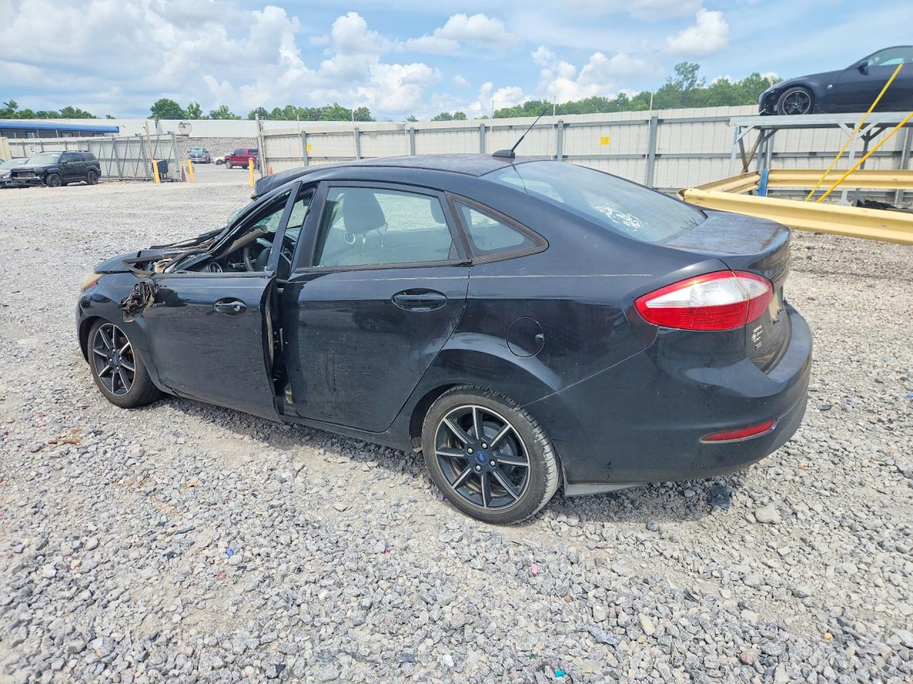 2017 FORD FIESTA SE — снимка 2
