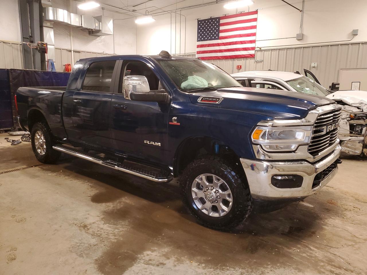 2024 RAM 2500 LARAMIE — снимка 4