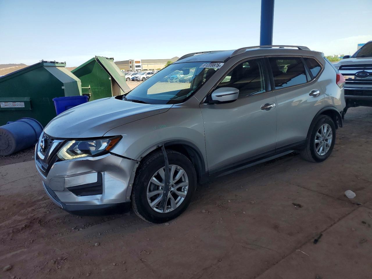 2017 NISSAN ROGUE SV