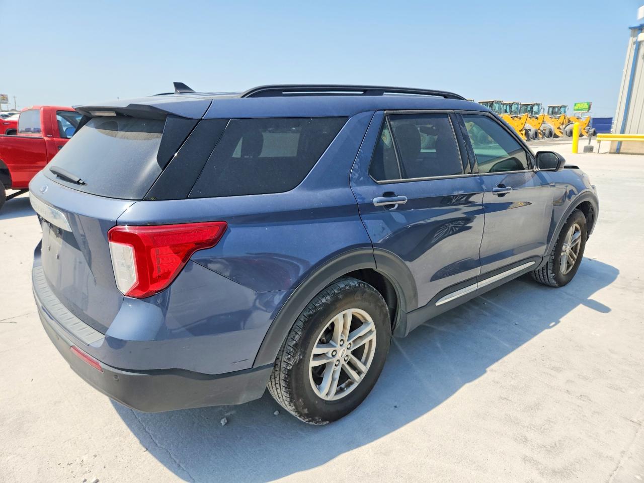 2021 FORD EXPLORER XLT — снимка 3