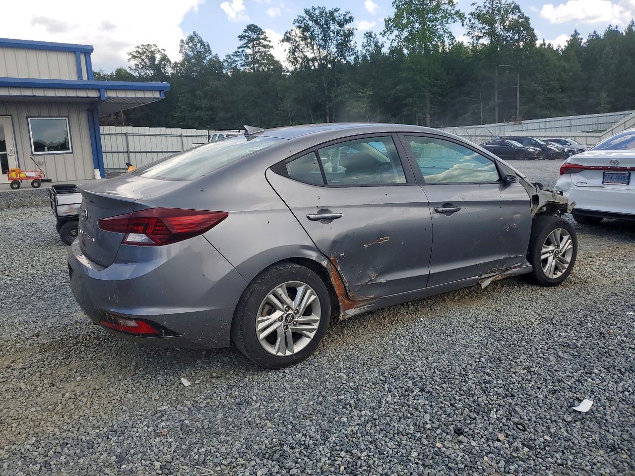 2019 HYUNDAI ELANTRA SEL — снимка 3