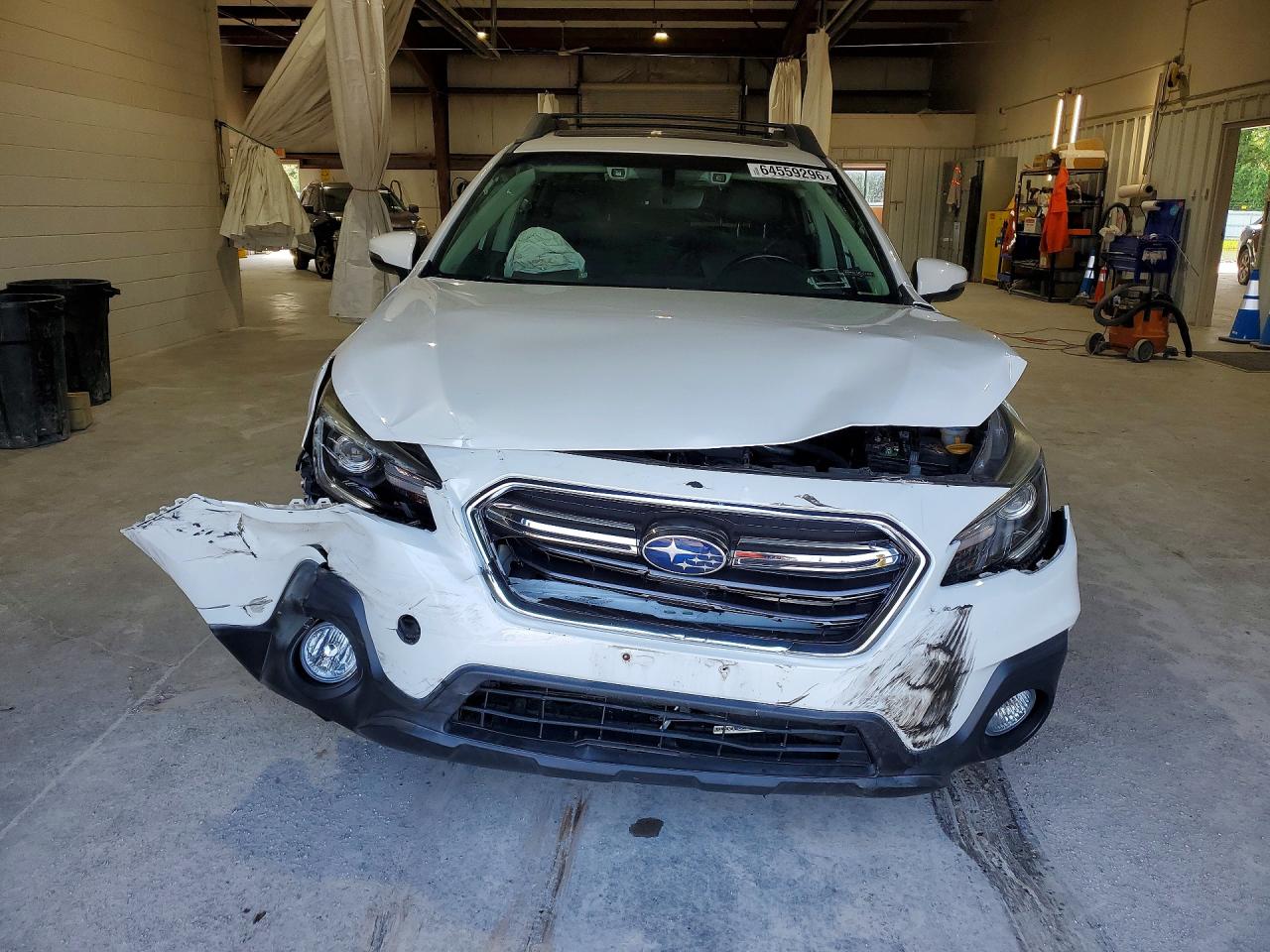 2018 SUBARU OUTBACK 2.5I LIMITED — снимка 5