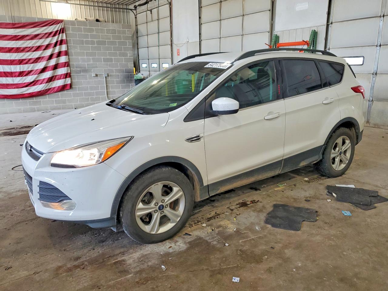 2016 FORD ESCAPE SE